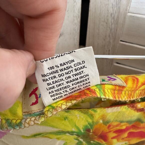 JAMS WORLD Women's L Wrap Maxi Skirt Hawaiian Ukulele Copyright Pattern Yellow - Picture 9 of 11